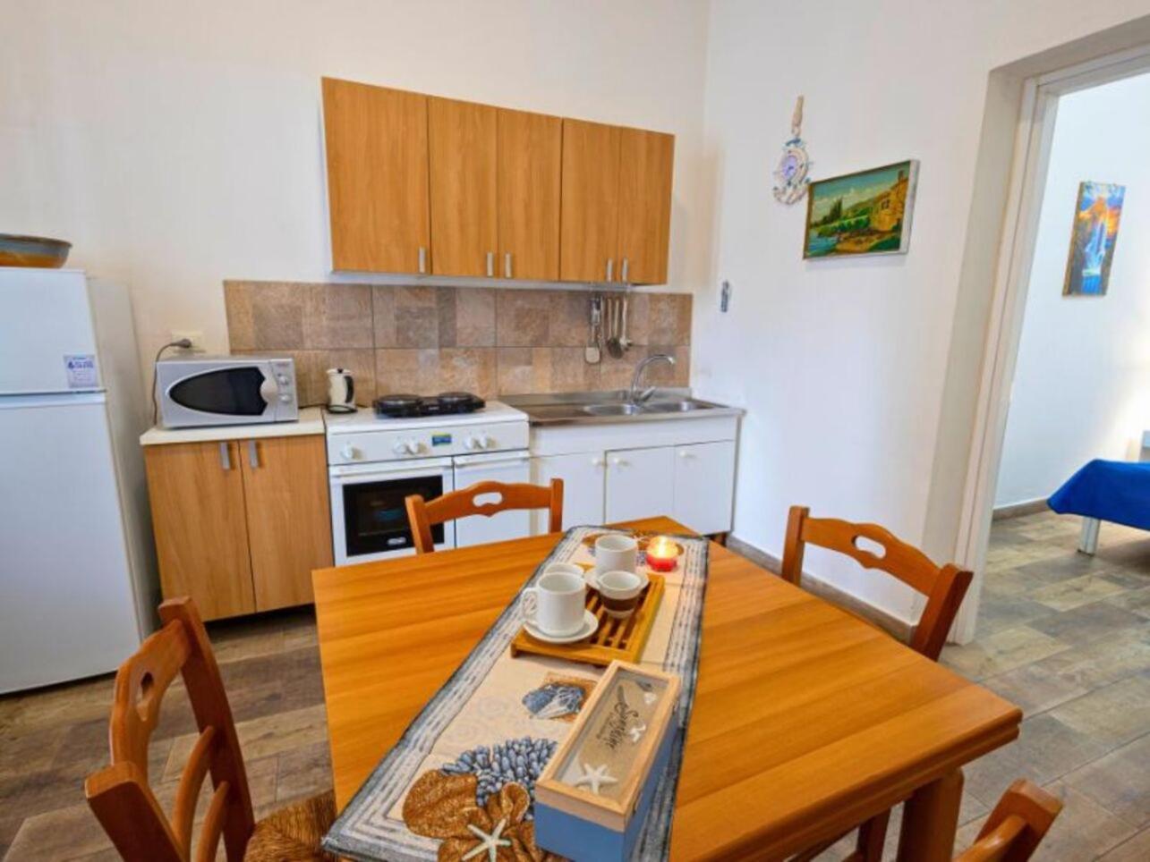 Lovely Apartment In Palermo-Sferracavallo Exteriér fotografie